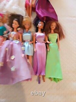 Large Lot Of 28 1960's Barbie Dolls 19 With Clothes 9 WithO