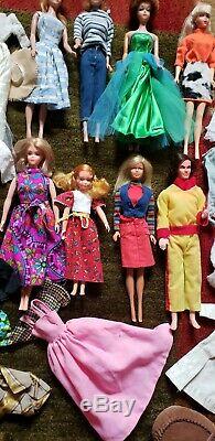 Large Vintage TLC 8 Barbie Dolls + Clothing Lot