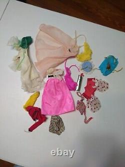 Lot Of Vintage 1980s Mattel Barbie Dolls And Clothes