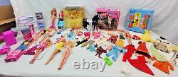 Lot Of Vtg Barbies To Current Ones & Doll Case 1961 & Midnight & Access. Read On