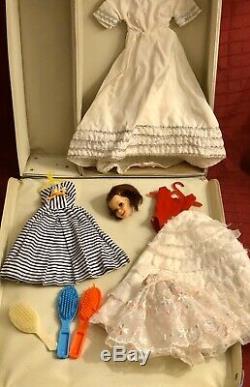 Lot Vintage Barbie Dolls with Case & Clothes