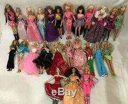 Lot of 25 Barbies Complete With Original Outfits Collector Swan Some Are Vintage