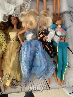 Lot of 30 Barbie & Friends Dolls Dress & With Extra Clothes Accessories Various