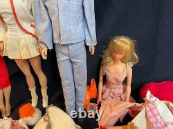 Lot of Vintage Mattel Barbie 5 60s era dolls, lots of clothes lot vi