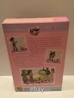 MATTEL Neighbors Mom & Baby Happy Family Neighborhood Barbie NRFB RARE LEA