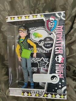 MONSTER HIGH Jackson Jekyll with Pet Crossfade 1st Wave NEW! MINT SEALED
