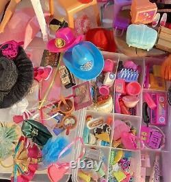 Mattel barbie doll mixed lot & Barbie Doll House, 300 Accessories Vintage +++