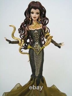 Medusa Barbie Goddess Series M9961 Nrfb Mint Gold Label 2008 Less Than 5,400 Ww