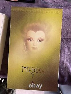 Medusa Barbie Goddess Series M9961 Nrfb Mint Gold Label 2008 Less Than 5,400 Ww