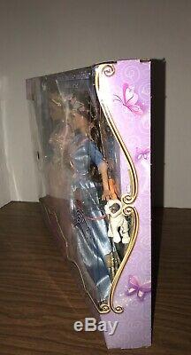 NEW Barbie Princess and the Pauper ERIKA Anneliese Musical Singing Gift Set RARE