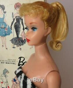 Near Mint Light Blonde 1961 Ponytail in BOX BARBIE VINTAGE