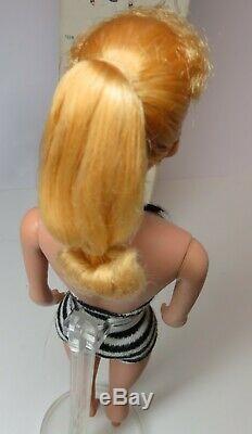 Near Mint Light Blonde 1961 Ponytail in BOX BARBIE VINTAGE