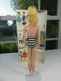 Near Mint Light Blonde 1961 Ponytail in BOX BARBIE VINTAGE