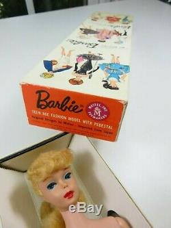 Near Mint Light Blonde 1961 Ponytail in BOX BARBIE VINTAGE