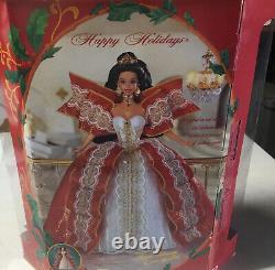 New In Box! Happy Holidays 1997 Barbie Doll GREEN EYES MISPRINT MINT SPECIAL
