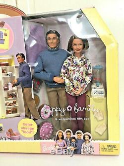 New Mattel 2003 Barbie Happy Family Grandma's Kitchen Grandparents Doll Playset