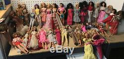 Nice Lot Of Vintage 31 Barbie + 2 Ken Dolls With Clothes 60s 90s + Others