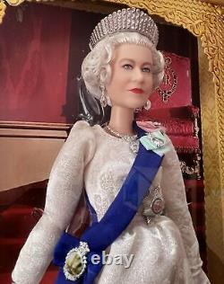 Queen Elizabeth Barbie Platinum Jubilee Doll Ships FAST Mint Box AUTHENTIC #2