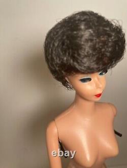 RARE! VINTAGE BRUNETTE 1961 BUBBLECUT BARBIE Doll with Mint Suburban Shopper Outfit