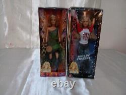 Shakira Barbie Roockin Concertdoll 2004 & Shakira Green Concert Doll Lots Of 2