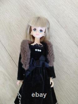 Takara Barbie Doll mint