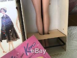 VINTAGE BARBIE DOLL RARE MINT IN BOX NRFB WithWRIST TAG TITIAN BUBBLE CUT MINT HTF