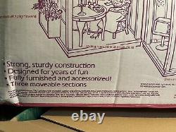 VINTAGE BARBIE DREAMHOUSE 1978 MATTEL FURNISHED! Mint IN BOX