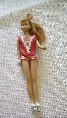 VINTAGE BARBIE HUGE LOT 6 Doll's, Clothes 1960's & Case