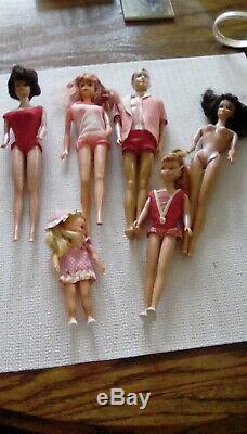 VINTAGE BARBIE HUGE LOT 6 Doll's, Clothes 1960's & Case