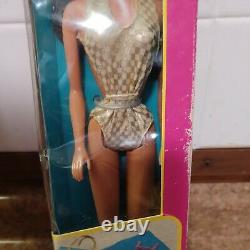 Vintage 1983 African American & Hispanic Sun Gold Malibu Barbie Doll Lot