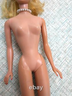 Vintage 850 Platinum White Swirl Ponytail Barbie Doll in 933 Movie Date C30