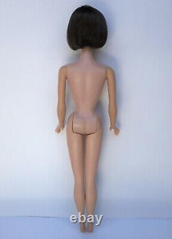 Vintage American Girl AG Brunette Barbie Doll bendable Bend leg MINT Original