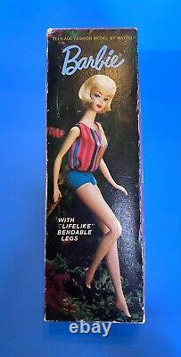 Vintage Barbie Ash Blonde American Girl Doll Complete in Original Box #1070