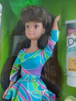 Vintage Barbie Doll 1991 Totally Hair Courtney NRFB New Mint