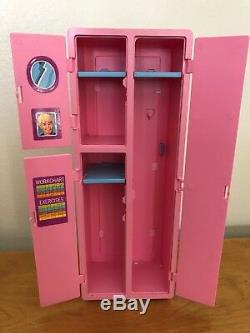 Vintage Barbie Dream House Lot- Dolls Corvette Travelin Trailer Camera Bike Tub+