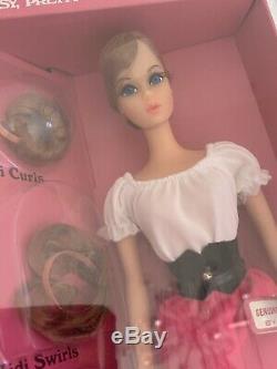 Vintage Barbie Hair Happenins Barbie 1971 NRFB MINT condition FLAWLESS