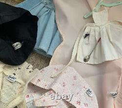 Vintage Barbie trunk and LARGE LOT of clothing