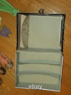 Vintage Ken Doll Barbie Mattel Clothes Case & More Outfits Talking (F630)