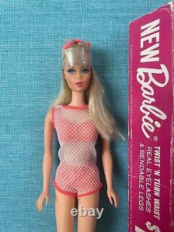 Vintage Twist N Turn TNT Blonde Barbie w Trade In Promo Box #1162 Near Mint 1967