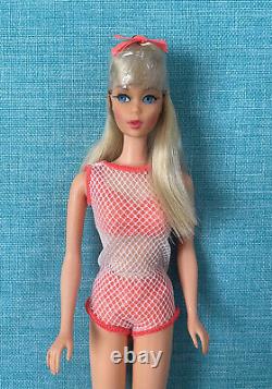 Vintage Twist N Turn TNT Blonde Barbie w Trade In Promo Box #1162 Near Mint 1967