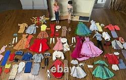 Vtg 1960's Large Barbie Lot Bubble Cut & Midge 19 Outfits Clothes Clean With Case