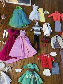 Vtg 1960's Large Barbie Lot Bubble Cut & Midge 19 Outfits Clothes Clean With Case