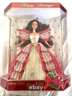 Vtg. BARBIE 1997 Holidays Mint in BOX (Special 10th Christmas) RARE Green Eyes