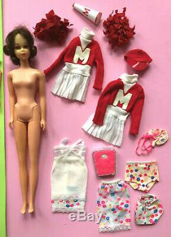 Vtg Francie Flip Curl Doll & Clothing Lot Mod Cousin Barbie Twiggy Gear